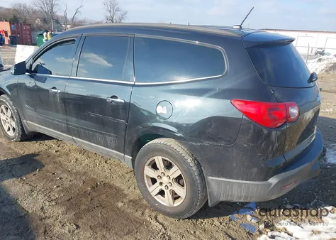 2010 Chevrolet Traverse Lt z USA, uszkodzony, nr VIN 1GNLRGED5AJ247220
